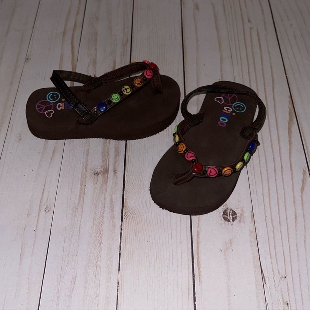 Circo sandals